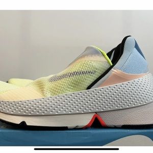 Nike Go Flyease Celestine New In Box